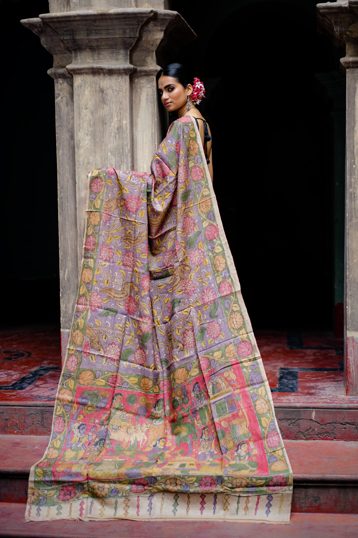 Multi Color color Floral & Figure Motif Organic Dye Kalamkari Saree